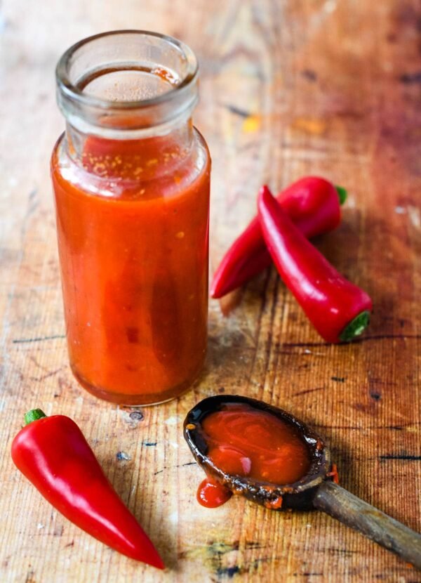 Hot Chili Sauce 250ml (kuhne) - Image 2