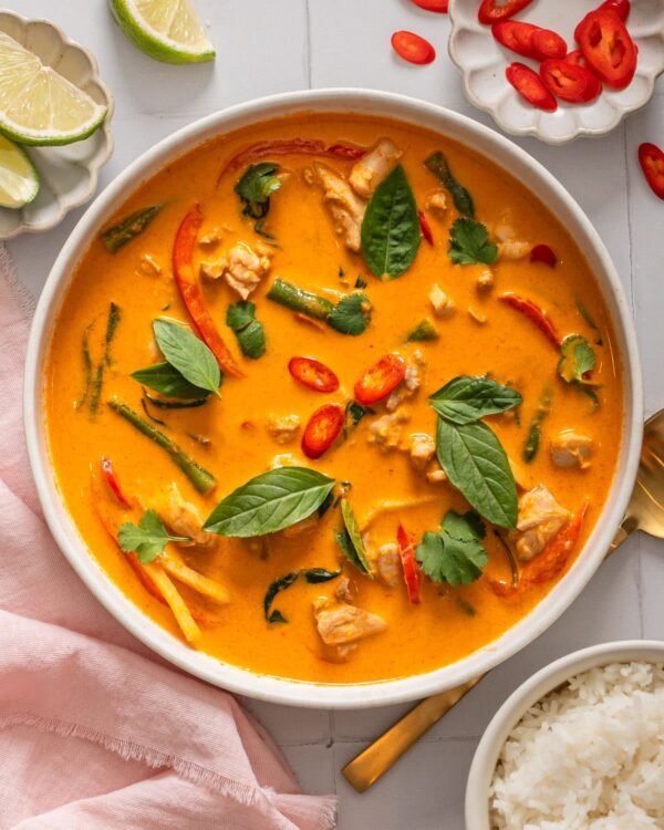 Red Curry Paste 210g (MAE JIN) - Image 2