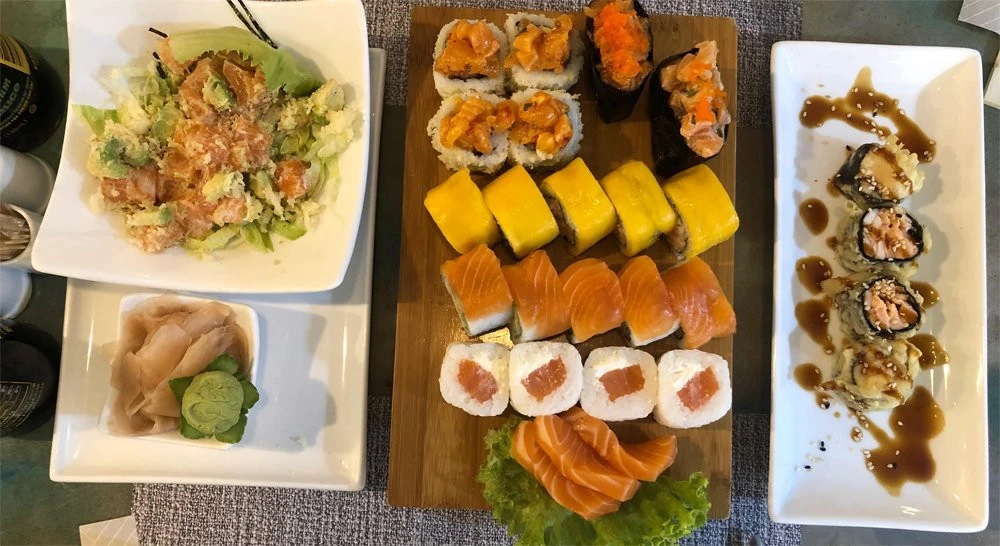 sushi in plates
