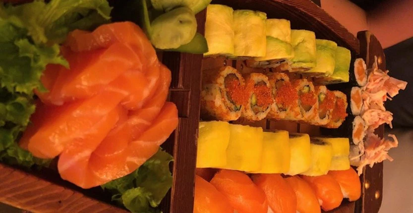sushi in a boat